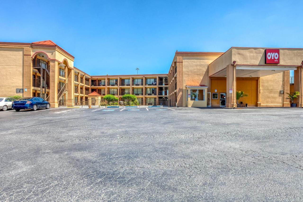 Oyo Hotel Decatur I-20 East & Wesley Club Dr Zewnętrze zdjęcie