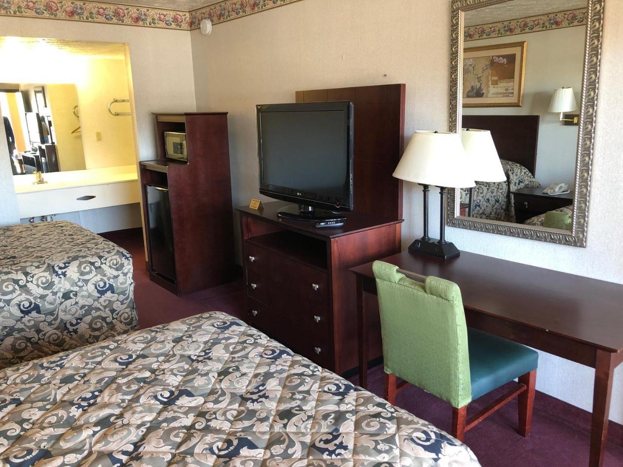 Oyo Hotel Decatur I-20 East & Wesley Club Dr Zewnętrze zdjęcie